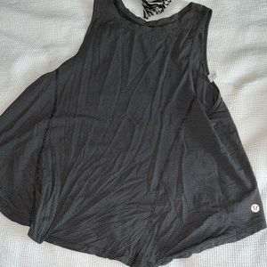 Lululemon soul cycle top